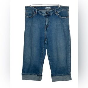 Levi's 515 Cuffed Capri Jeans size 18 med wash stretch denim classic cropped